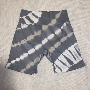 PINK biker shorts seamless